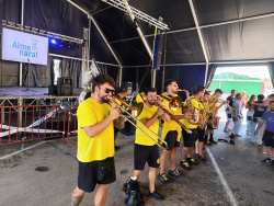 M�s de 1.700 persones participen en la XXVIII Trobada de Quintes d'Almenara