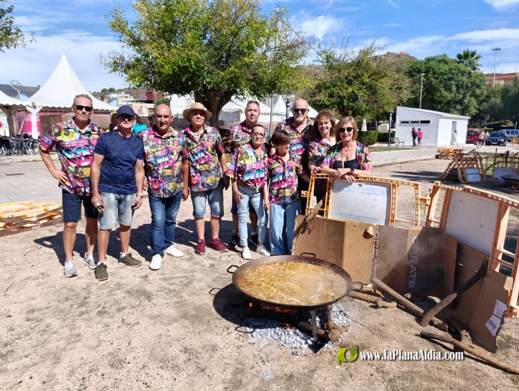 M�s de 1.700 persones participen en la XXVIII Trobada de Quintes d'Almenara