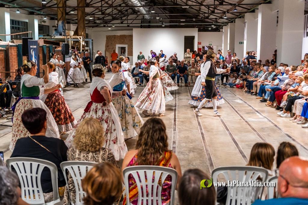 L’AlcoraFolk es consagra com a espai de trobada i projecció del folklore i la cultura popular