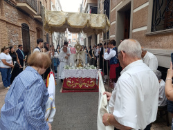 Almenara posa punt final a les seues festes patronals amb el berenar tradicional per a la gent gran