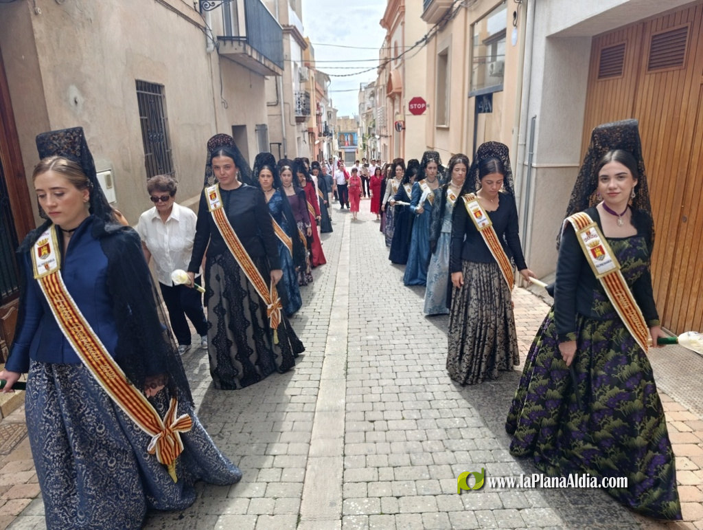 Almenara posa punt final a les seues festes patronals amb el berenar tradicional per a la gent gran
