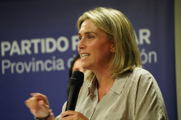 Menos Sánchez, más Castellón: Castellón reclama un cambio de rumbo para España