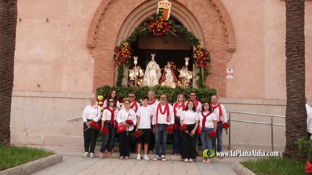 Les Alqueries ofrena la seva patrona