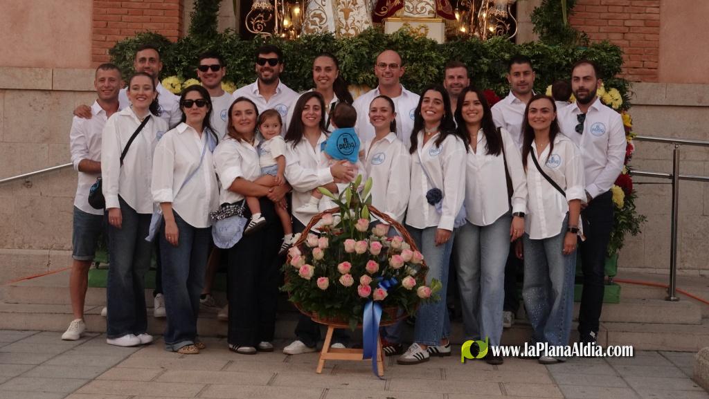 Les Alqueries ofrena la seva patrona
