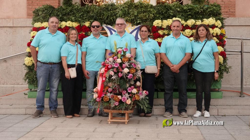 Les Alqueries ofrena la seva patrona
