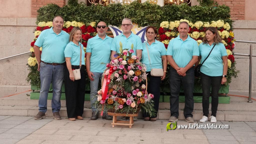 Les Alqueries ofrena la seva patrona