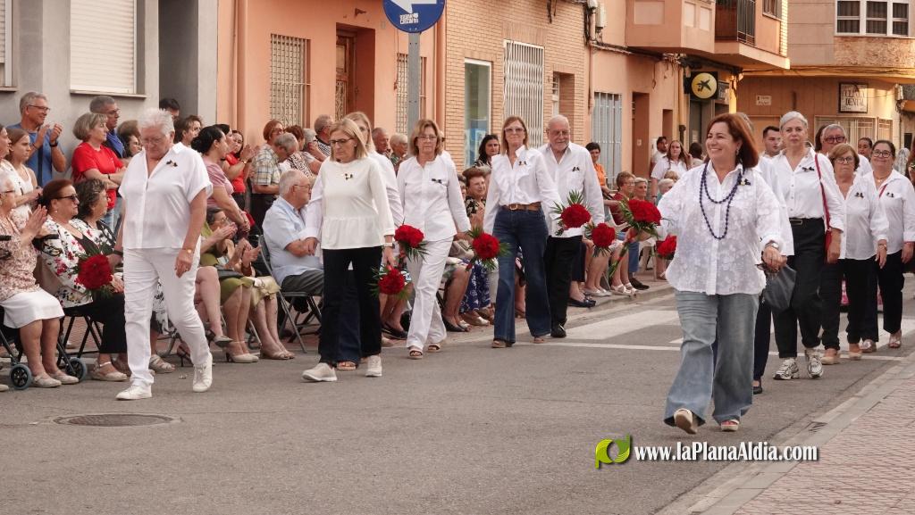 Les Alqueries ofrena la seva patrona