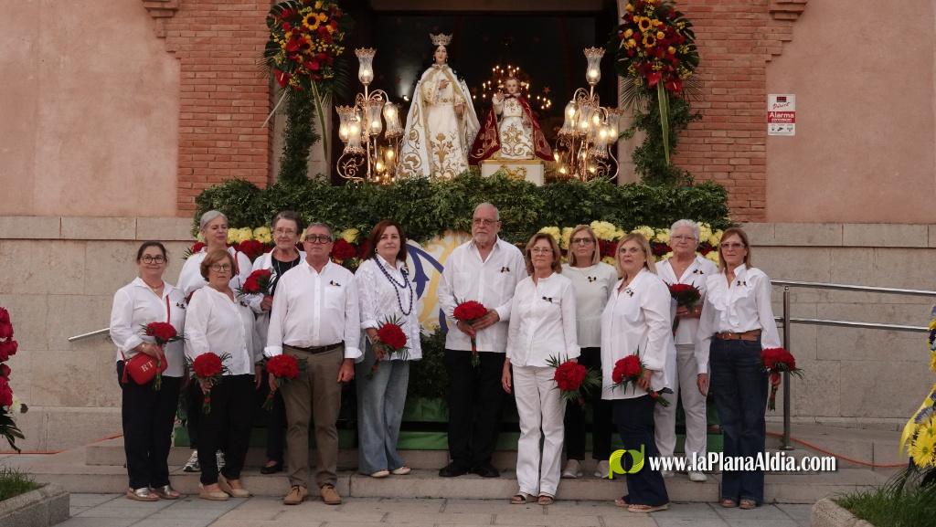 Les Alqueries ofrena la seva patrona