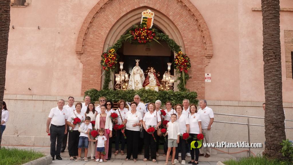 Les Alqueries ofrena la seva patrona