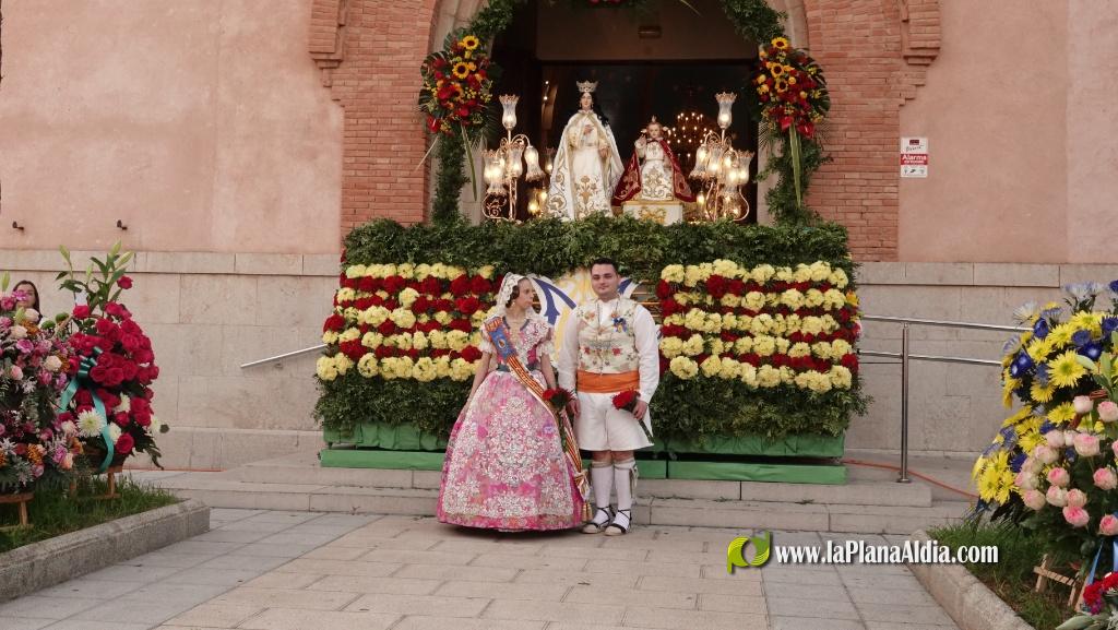 Les Alqueries ofrena la seva patrona