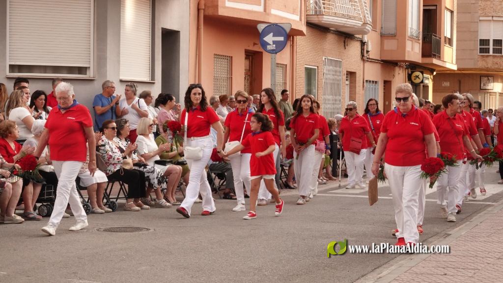 Les Alqueries ofrena la seva patrona