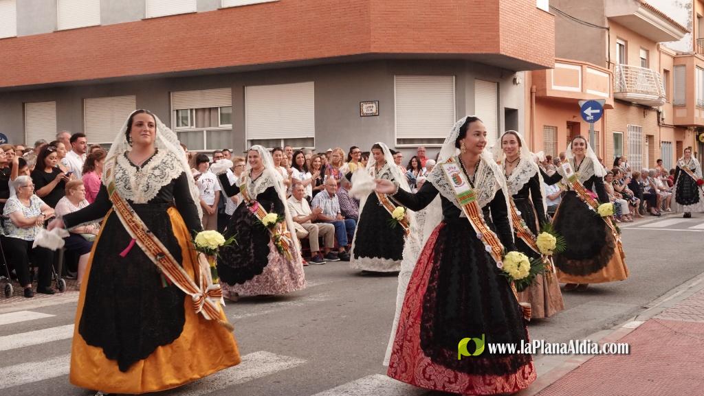 Les Alqueries ofrena la seva patrona
