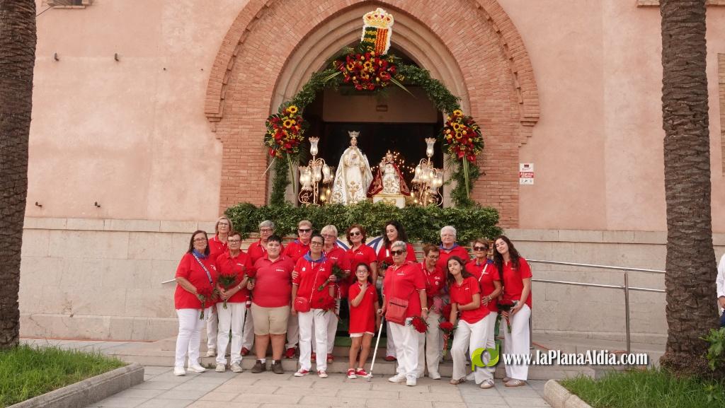 Les Alqueries ofrena la seva patrona