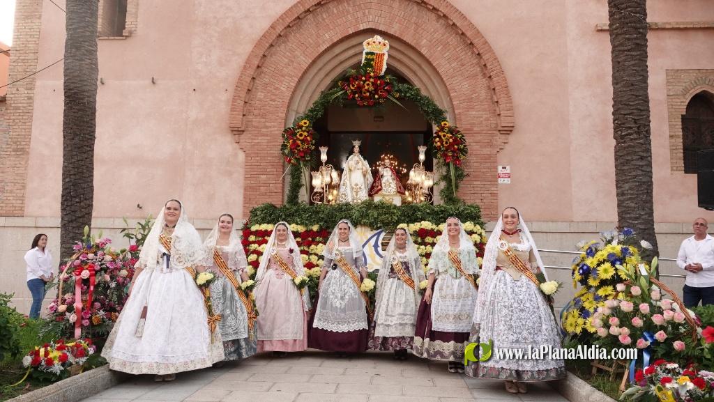 Les Alqueries ofrena la seva patrona