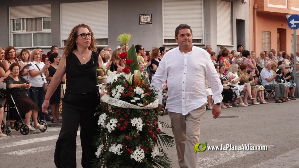 Les Alqueries ofrena la seva patrona