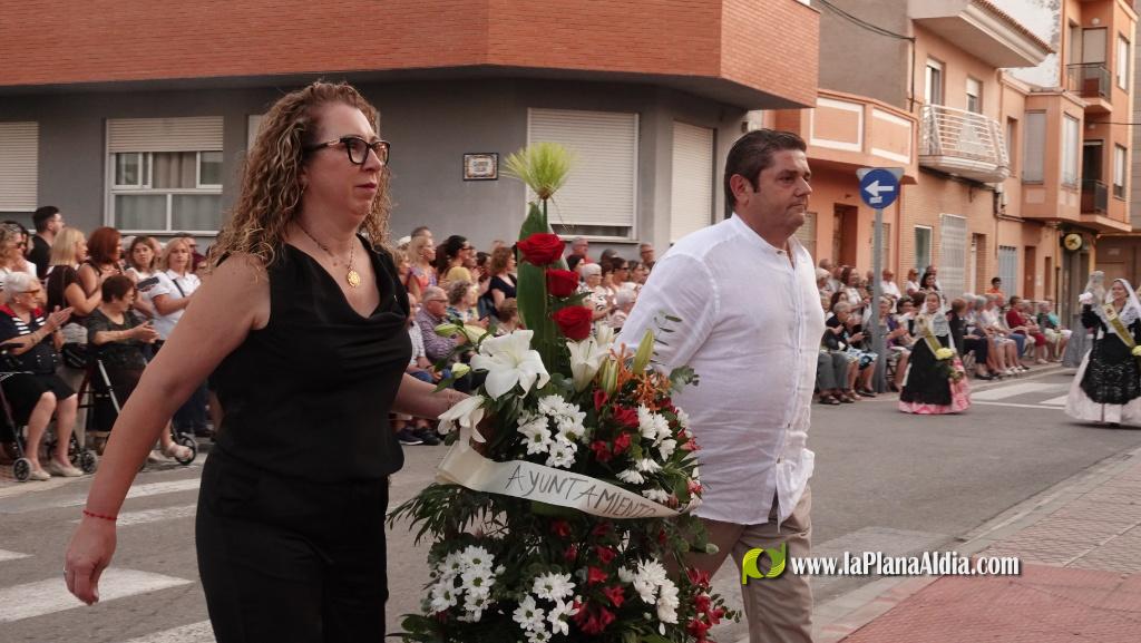Les Alqueries ofrena la seva patrona