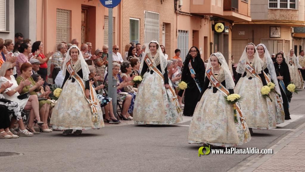 Les Alqueries ofrena la seva patrona