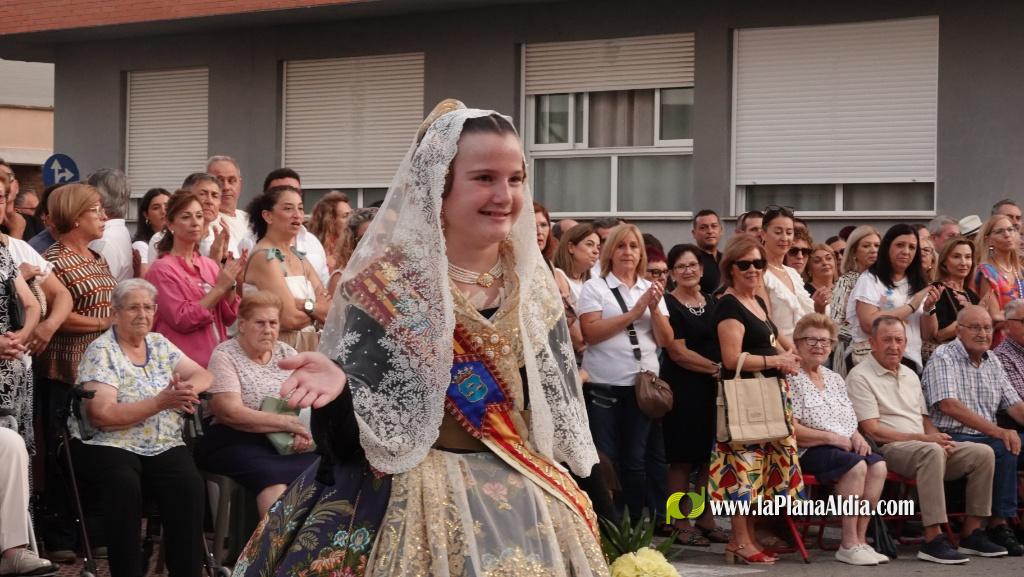 Les Alqueries ofrena la seva patrona