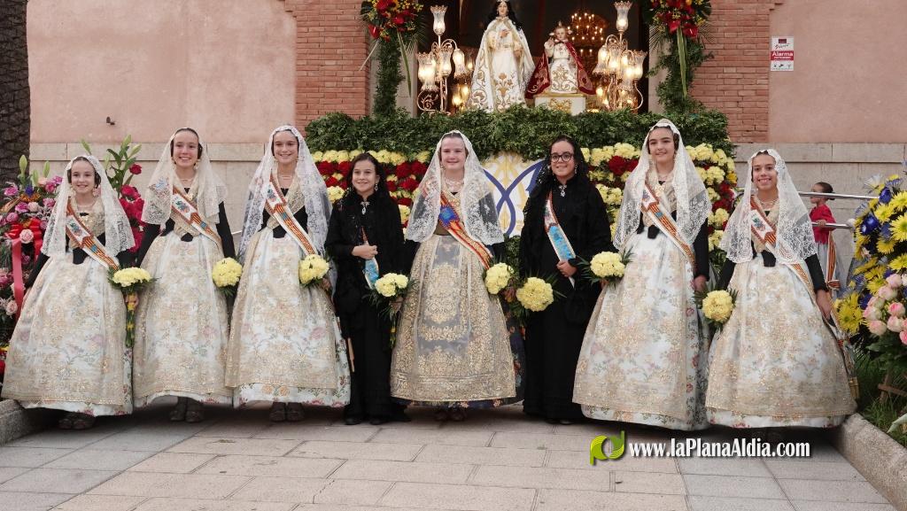 Les Alqueries ofrena la seva patrona