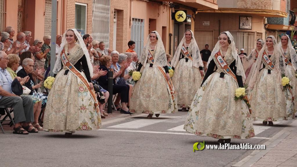 Les Alqueries ofrena la seva patrona