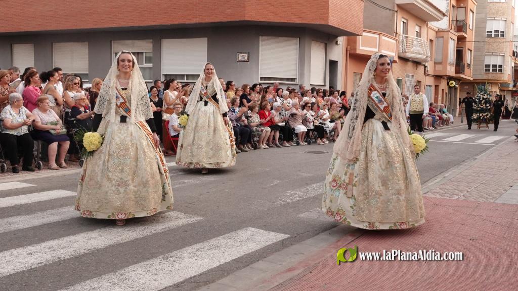 Les Alqueries ofrena la seva patrona