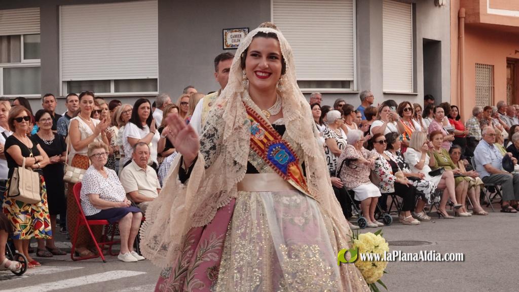 Les Alqueries ofrena la seva patrona