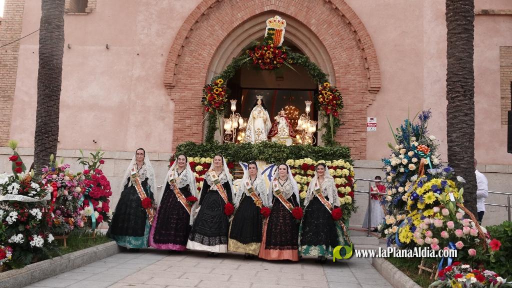 Les Alqueries ofrena la seva patrona