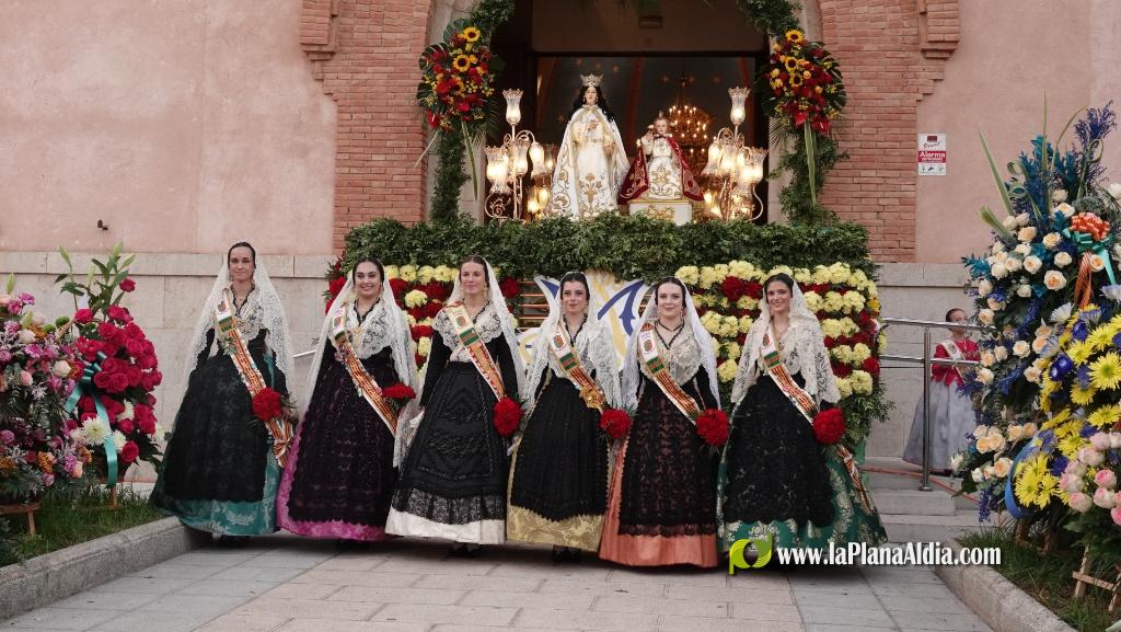 Les Alqueries ofrena la seva patrona
