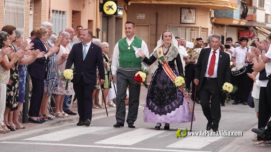 Les Alqueries ofrena la seva patrona
