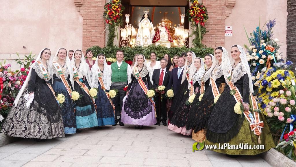 Les Alqueries ofrena la seva patrona