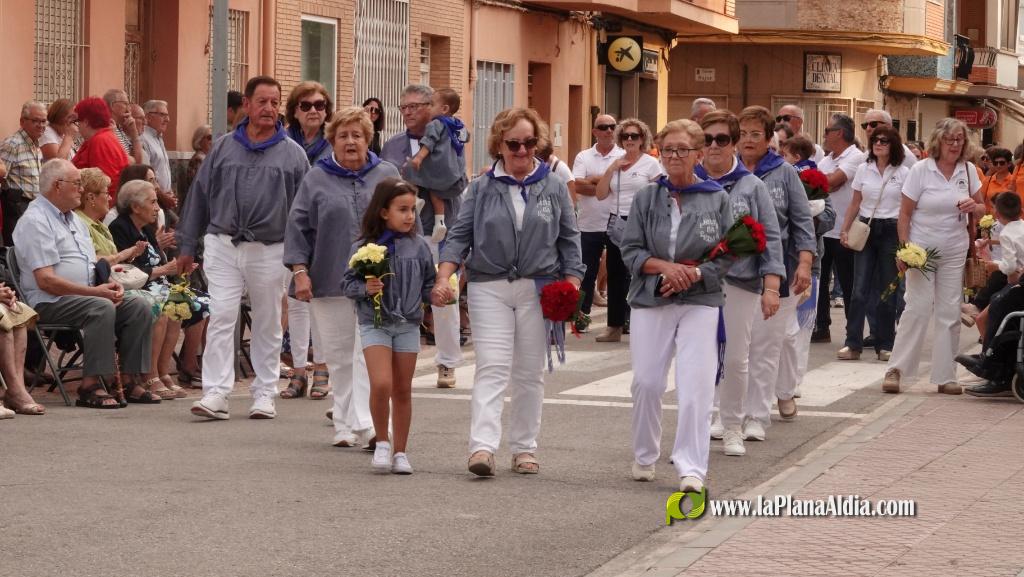 Les Alqueries ofrena la seva patrona