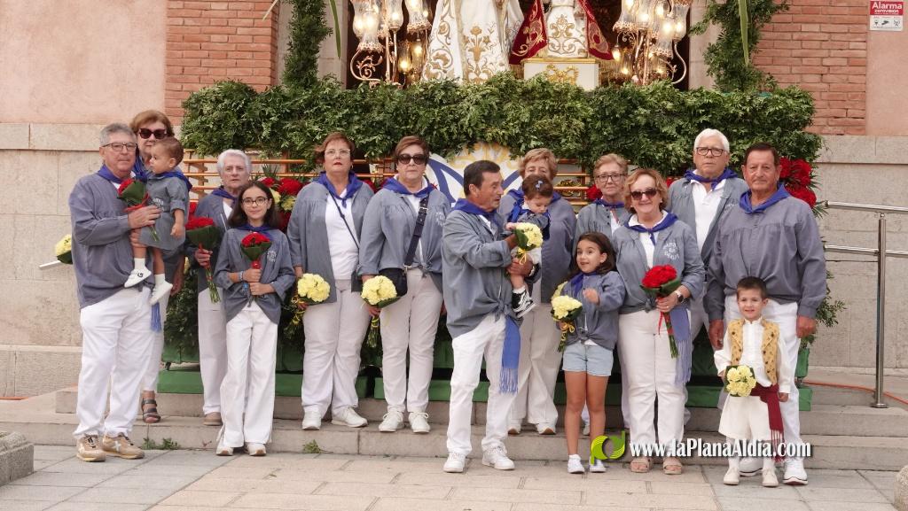 Les Alqueries ofrena la seva patrona