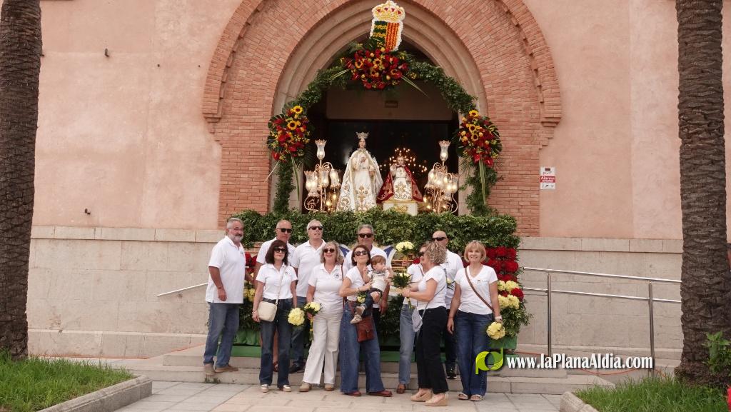 Les Alqueries ofrena la seva patrona