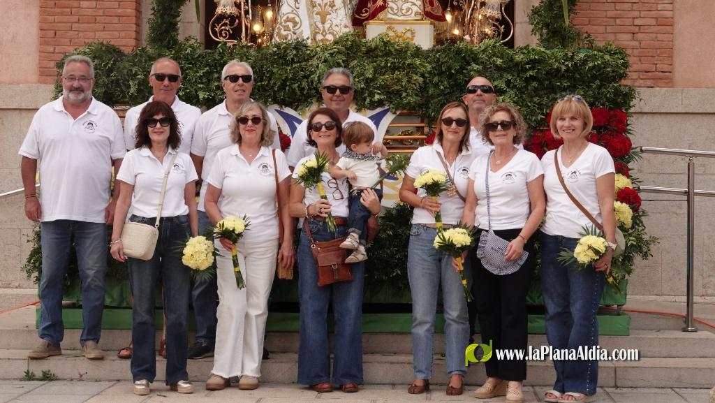Les Alqueries ofrena la seva patrona