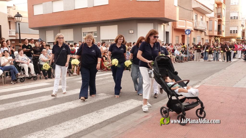 Les Alqueries ofrena la seva patrona