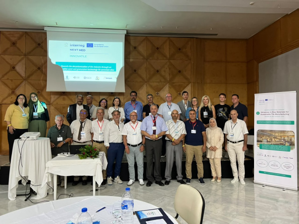 La UE y el IUTC-UJI impulsan desde Túnez la fabricación sostenible de baldosas cerámicas