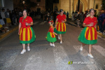 La cavalcada de disfresses plena de color Les Alqueries