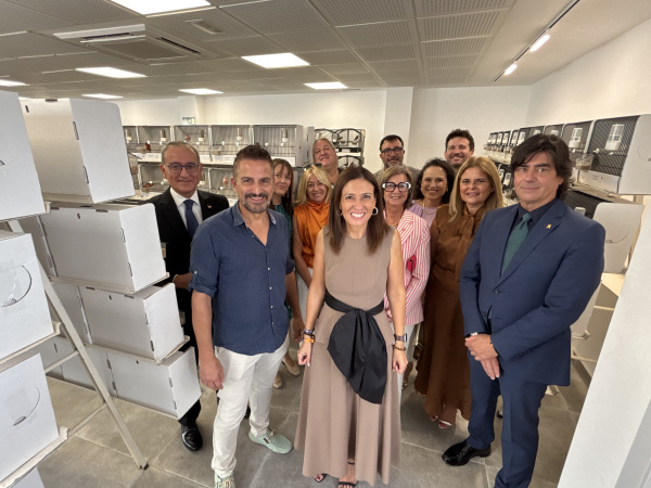 Almassora acoge el XVI Concurso de Canaricultura con 50 participantes y 1.200 canarios