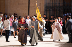 Castell� celebra el 9 d'octubre amb la Desfilada de les Tres Cultures, m�sica i danses tradicionals