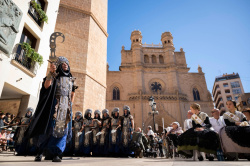 Castell� celebra el 9 d'octubre amb la Desfilada de les Tres Cultures, m�sica i danses tradicionals