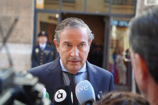 Pastor recalca que el discurso del president reivindica lo que Valencia merece frente al Gobierno de Sánchez