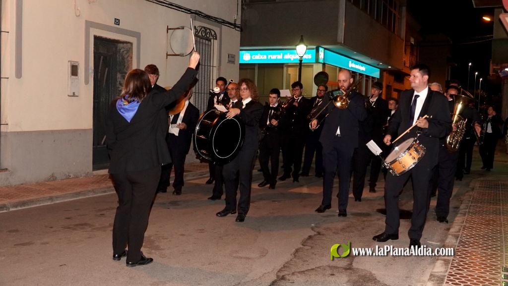 La process� en honor a la Mare de D�u del Xiquet Perdut cetra els actes dominicals