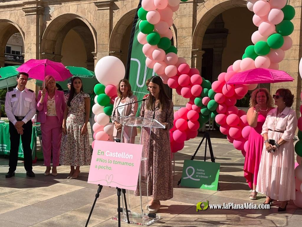 Castell� celebra el Dia Mundial contra el C�ncer de Mama amb la cura i l'escolta de la pacienta en primer pla