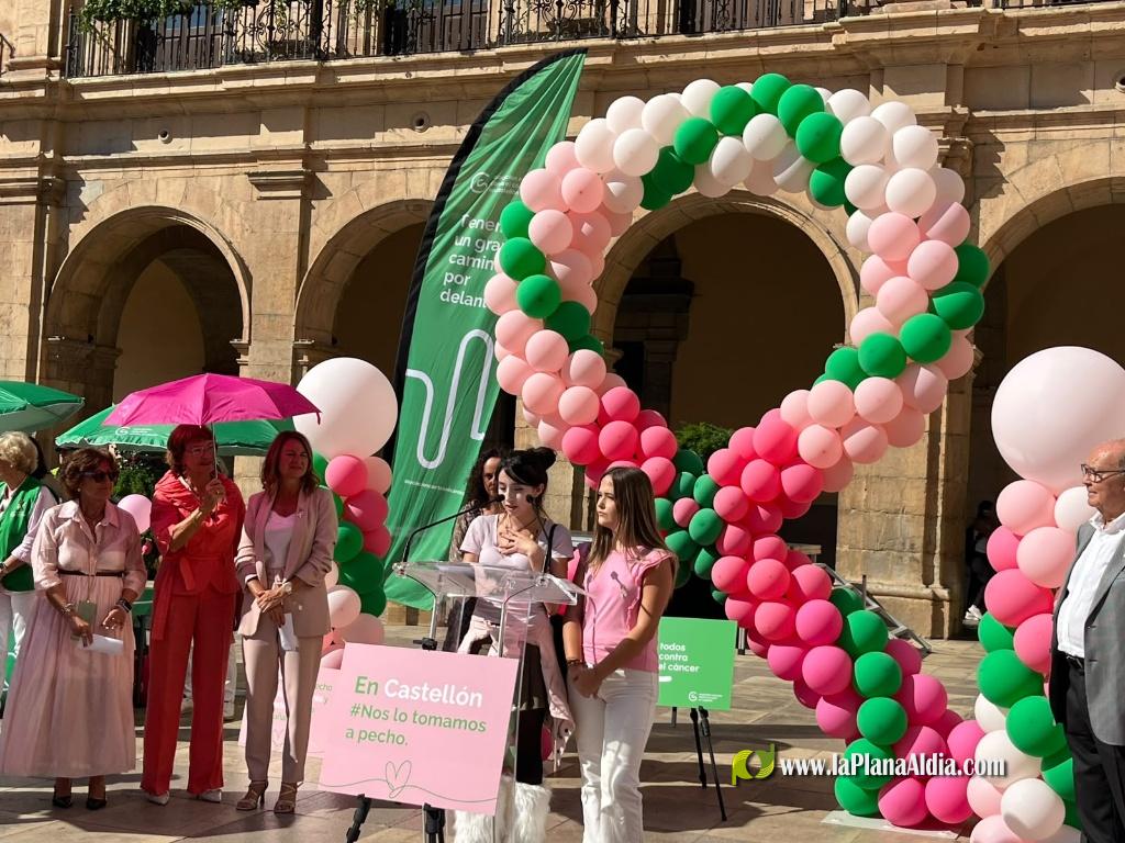 Castell� celebra el Dia Mundial contra el C�ncer de Mama amb la cura i l'escolta de la pacienta en primer pla