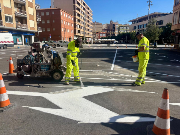 Almassora reorganiza el estacionamiento de la plaza de España y su entorno