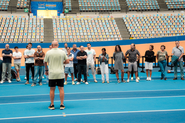 Valencia 2027 lanza una jornada de formación para entrenadores