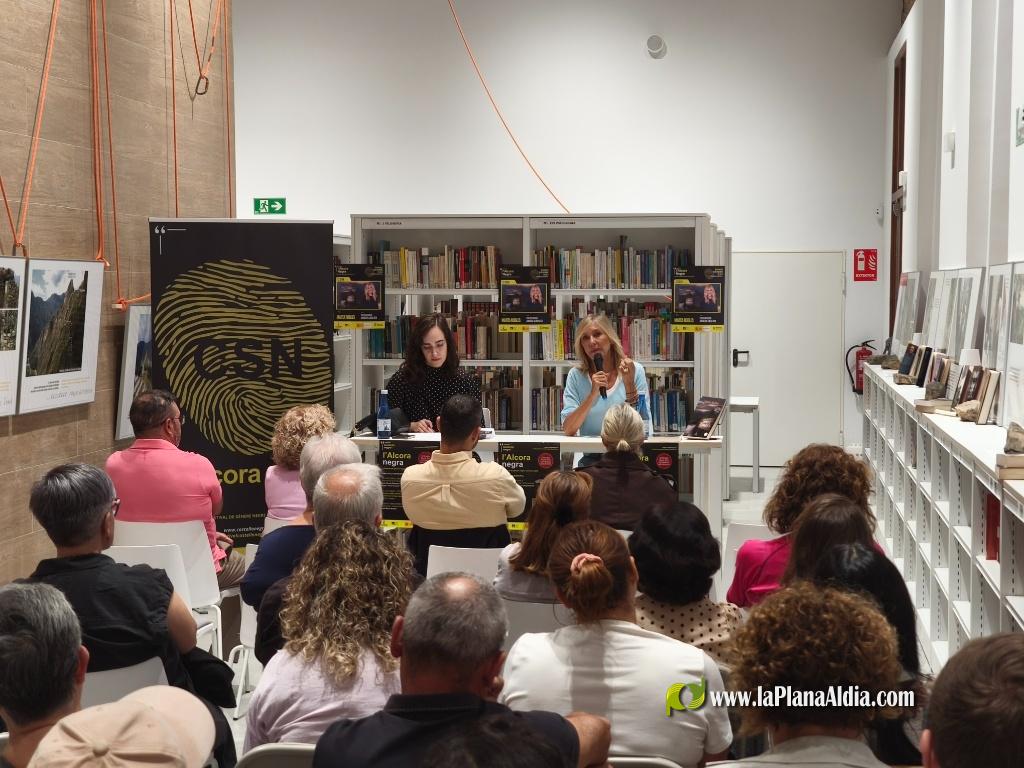 Marta Robles pone el broche de oro final del Festival Literario'L'Alcora Negra'