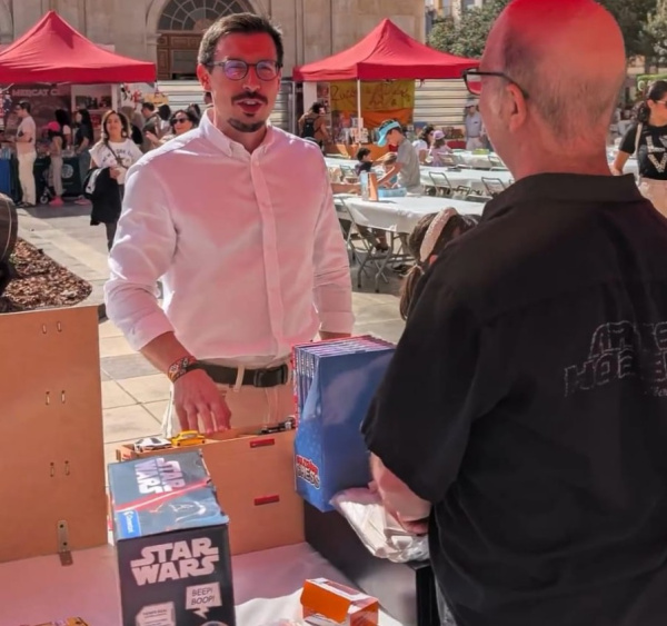 castellon-reune-a-aficionados-y-familias-en-la-tercera-edicion-del-dia-de-juegos-con-mas-de-100-juegos-de-mesa
