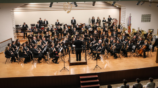 onda-vive-una-fira-marcada-por-misa-solemne-y-conciertos-mientras-la-lluvia-suspende-la-procesion