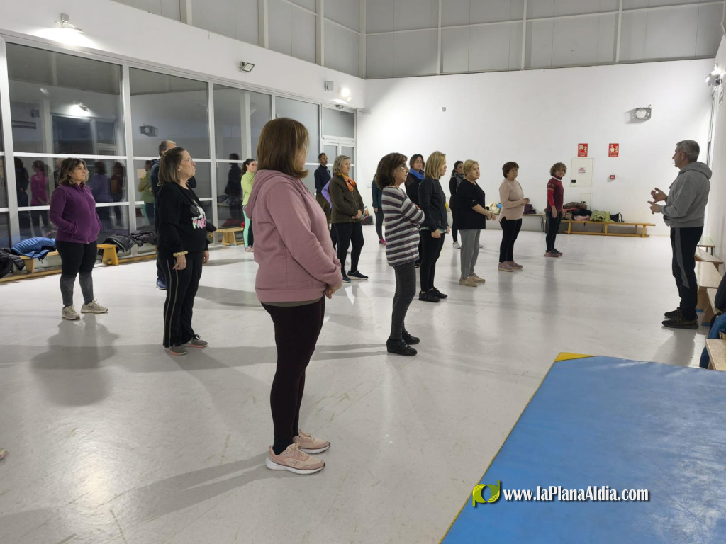 Almassora pone en marcha Activa y Estira: clases gratuitas en cuatro espacios municipales